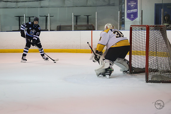 20251111 Neuqua Valley Varsity-31