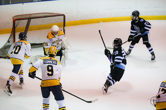 20251111 Neuqua Valley Varsity-64