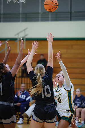 20251117 Oswego East-39