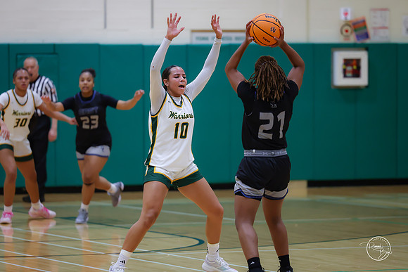 20251117 Oswego East-60