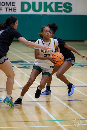 20251117 Oswego East-108