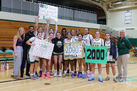 20251117 Oswego East-123