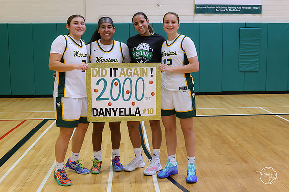20251117 Oswego East-130