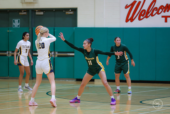 20251120 Glenbrook South-14