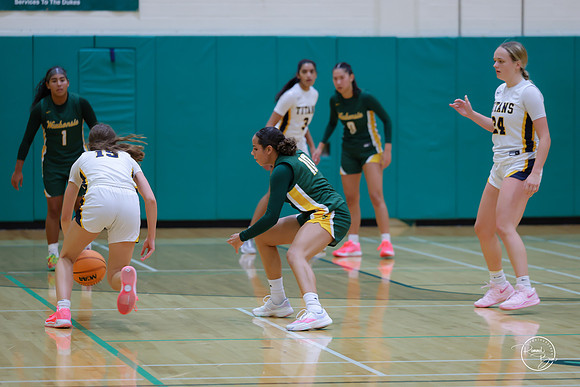 20251120 Glenbrook South-26