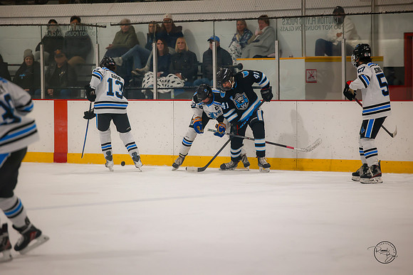 20251116 D230 Saints-82