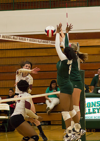WV-GirlsVBall-6851