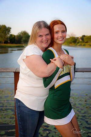 2024 Senior Cheer Moms-52
