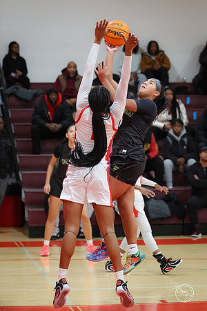 20251213 Kenwood Academy-12