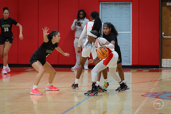 20251213 Kenwood Academy-24