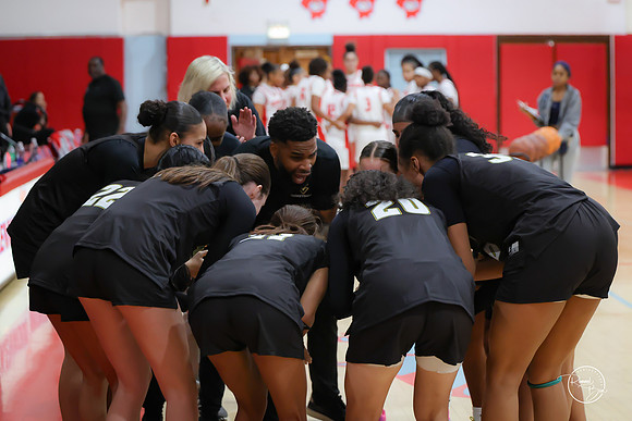 20251213 Kenwood Academy-29