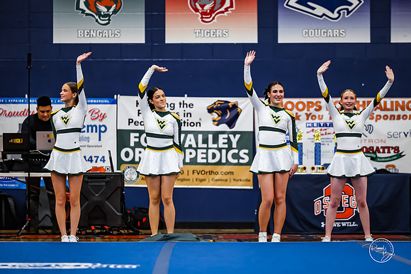202512120 Varsity Cheer Oswego Invite-4