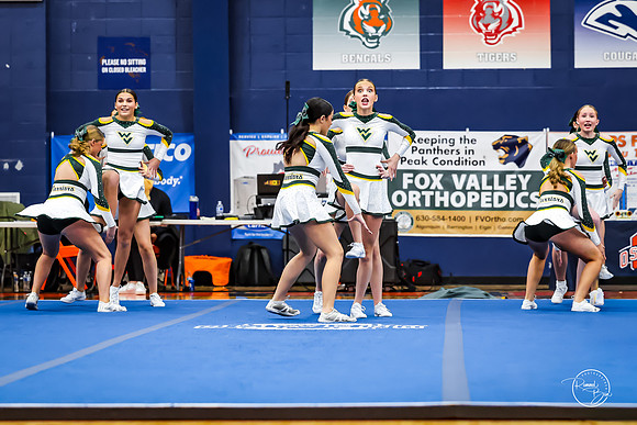 202512120 Varsity Cheer Oswego Invite-24