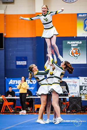 202512120 Varsity Cheer Oswego Invite-61