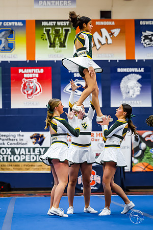 202512120 Varsity Cheer Oswego Invite-106