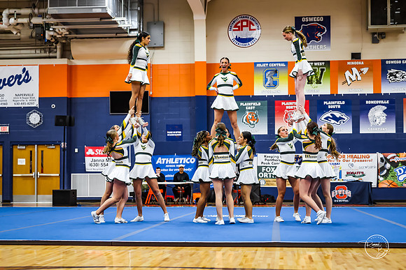 202512120 Varsity Cheer Oswego Invite-117
