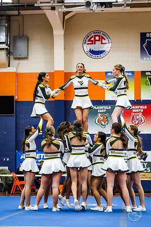 202512120 Varsity Cheer Oswego Invite-120