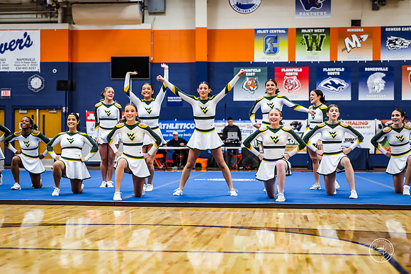 202512120 Varsity Cheer Oswego Invite-194