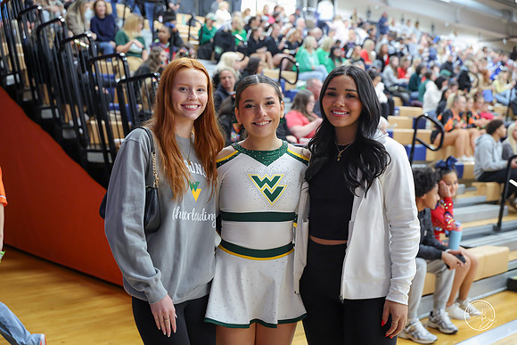 202512120 Varsity Cheer Oswego Invite-201