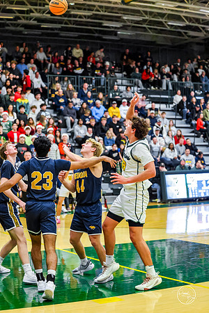 20251219 Neuqua Valley-11