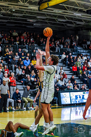 20251219 Neuqua Valley-25
