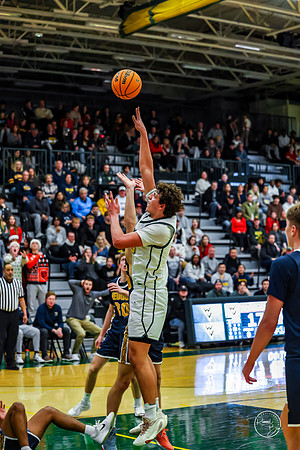 20251219 Neuqua Valley-26