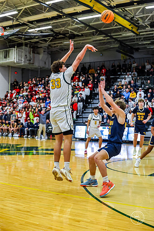 20251219 Neuqua Valley-43