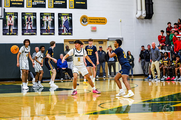 20251219 Neuqua Valley-45