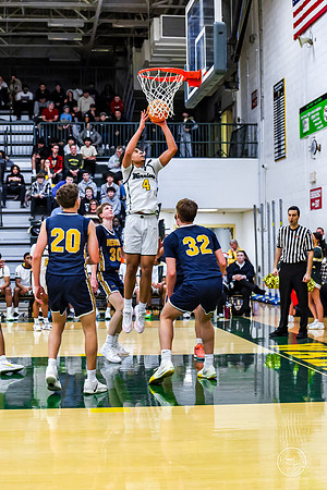 20251219 Neuqua Valley-54