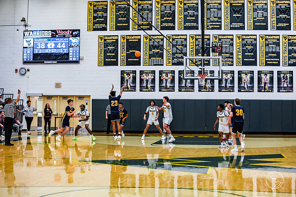 20251219 Neuqua Valley-65