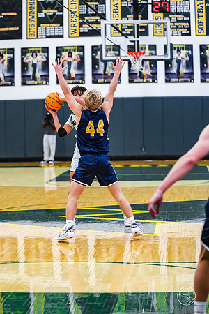 20251219 Neuqua Valley-77