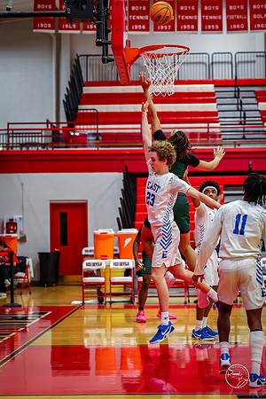 20251230 Lincoln Way East-9