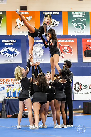 20251220  Metea Valley Cheer-33