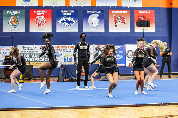 20251220  Metea Valley Cheer-39