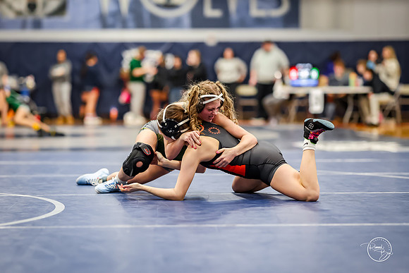 20260103  Girls Wrestling Oswego Invite-5