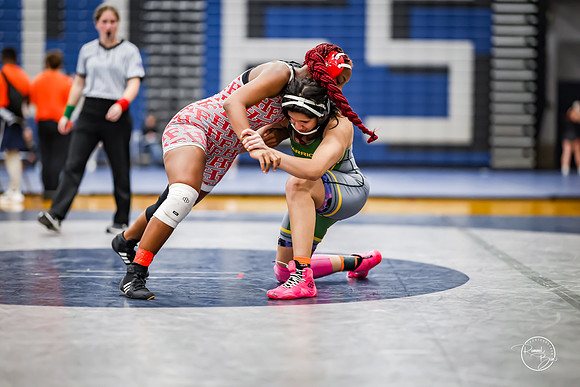 20260103  Girls Wrestling Oswego Invite-19