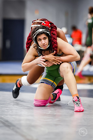 20260103  Girls Wrestling Oswego Invite-23