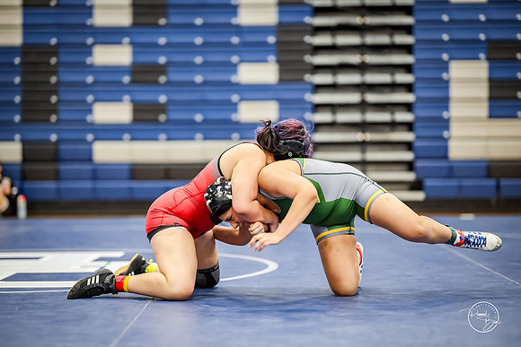 20260103  Girls Wrestling Oswego Invite-34