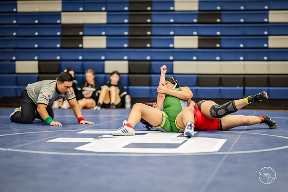 20260103  Girls Wrestling Oswego Invite-41