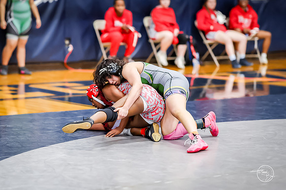 20260103  Girls Wrestling Oswego Invite-42