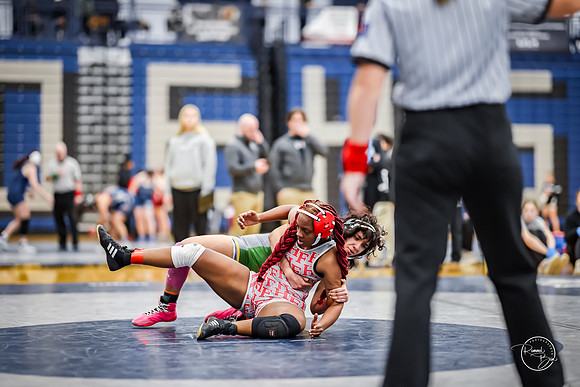 20260103  Girls Wrestling Oswego Invite-44