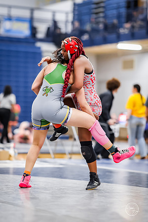 20260103  Girls Wrestling Oswego Invite-46