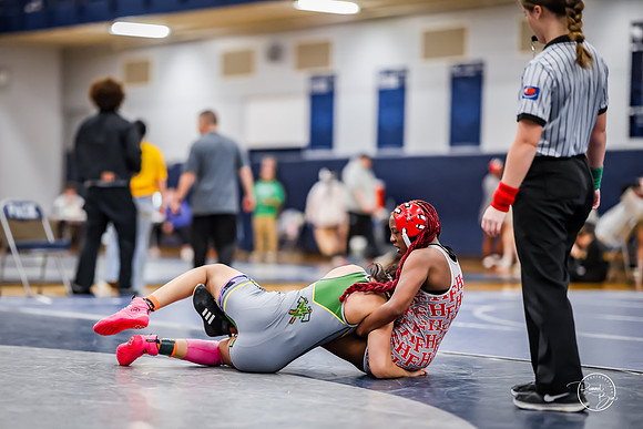 20260103  Girls Wrestling Oswego Invite-47