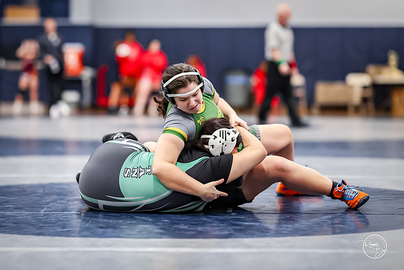 20260103  Girls Wrestling Oswego Invite-56