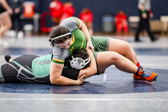 20260103  Girls Wrestling Oswego Invite-57