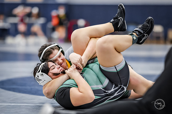 20260103  Girls Wrestling Oswego Invite-59