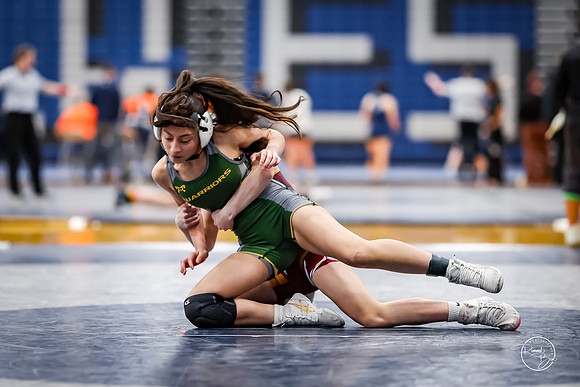 20260103  Girls Wrestling Oswego Invite-68
