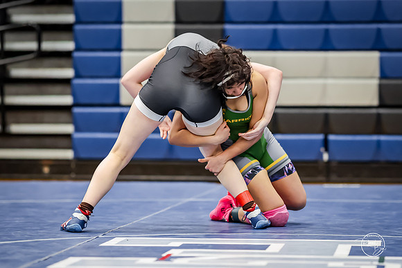 20260103  Girls Wrestling Oswego Invite-110