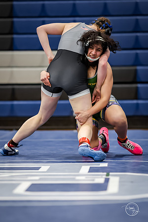 20260103  Girls Wrestling Oswego Invite-113