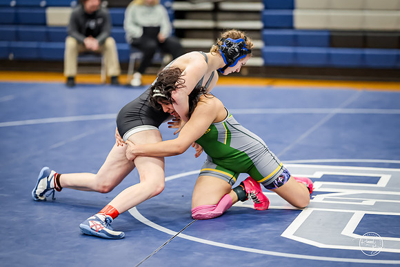 20260103  Girls Wrestling Oswego Invite-116